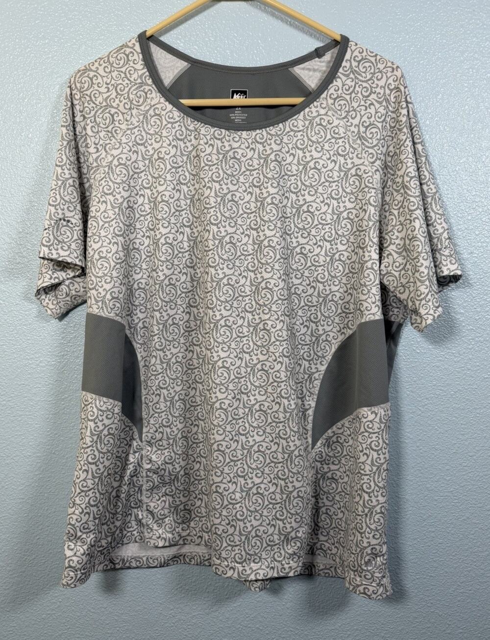 REI Women’s 2X Plus Performance Hiking Shirt Gray Paisley Mesh Athletic Top